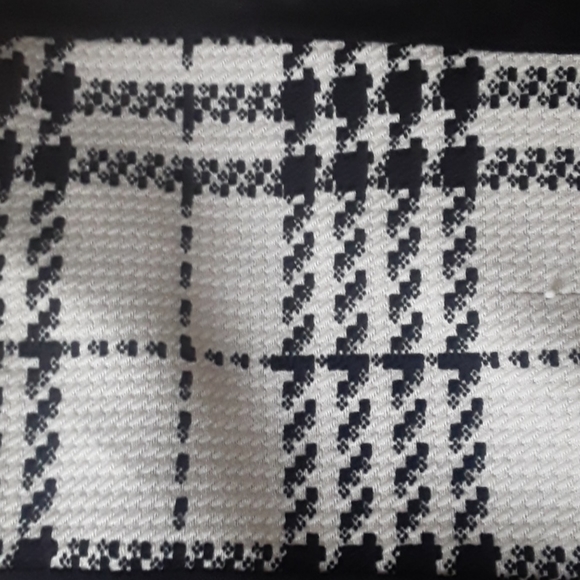 Crop top shirt♡ - Picture 3 of 6